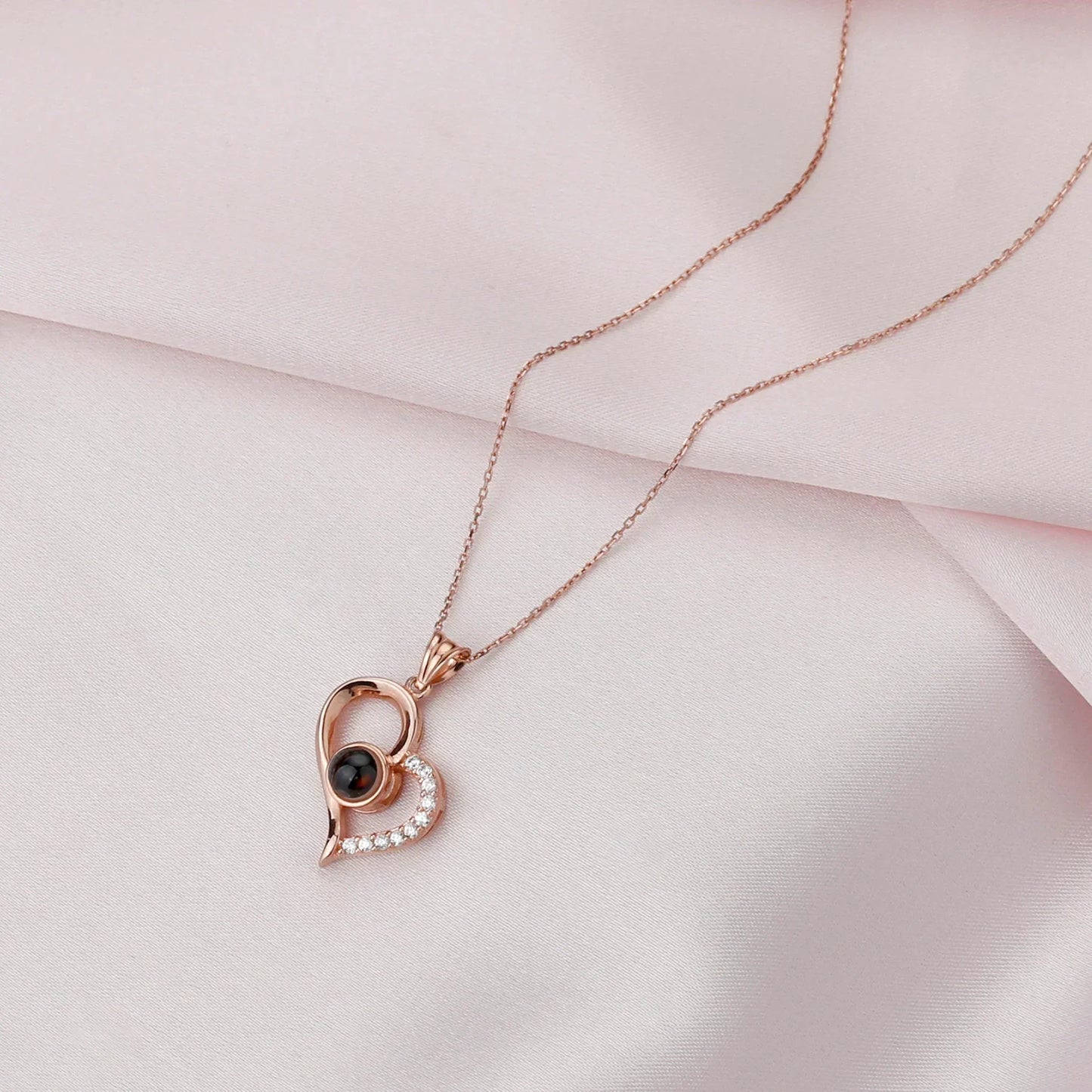 I love you in 100 Languages necklece